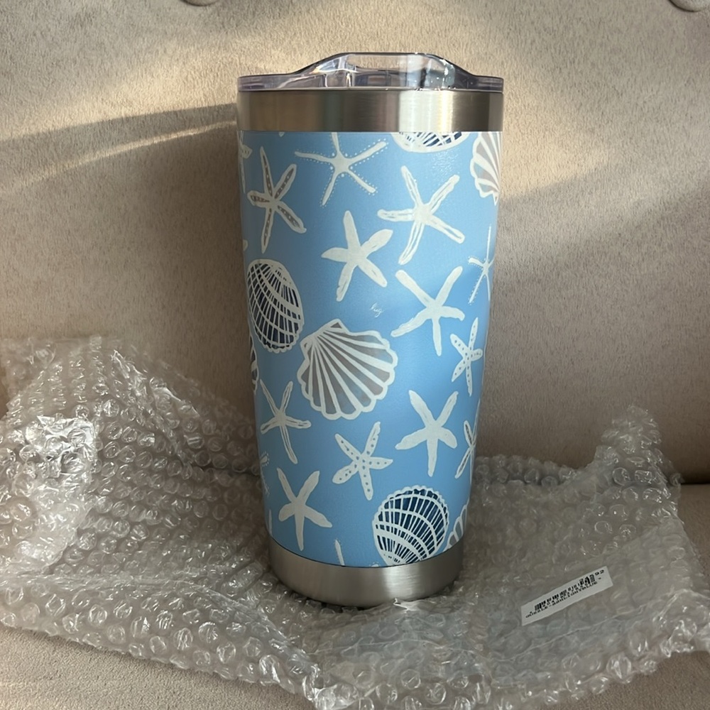 NEW Lug Guzzle Tumbler in Seashell Light Blue 🐚 - Picture 2 of 9